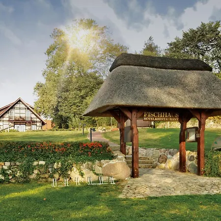 فندق Seehotel Zarrentin 4*