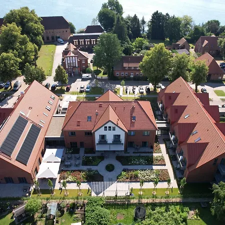 Seehotel Zarrentin