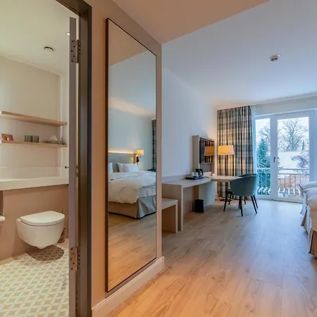 Seehotel Zarrentin فندق 4*