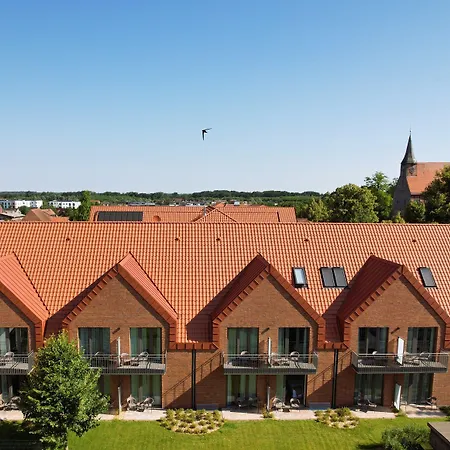 فندق Seehotel Zarrentin 4*