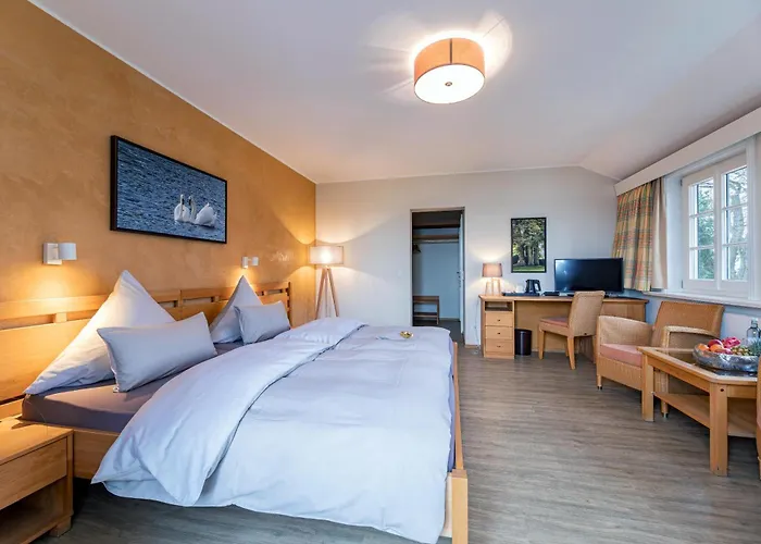 Hotel Seehotel Zarrentin 4*